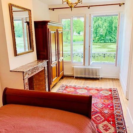 Maison De Charme Avec Vue Sur Chateau بيرّفوندس المظهر الخارجي الصورة