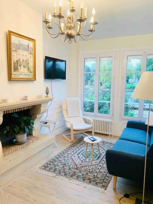 Maison De Charme Avec Vue Sur Chateau بيرّفوندس المظهر الخارجي الصورة
